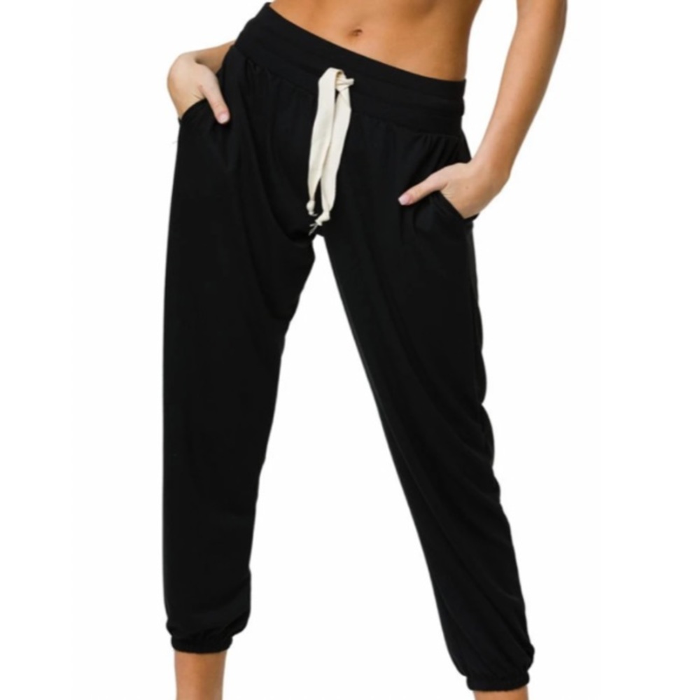 Onzie Sweatpants